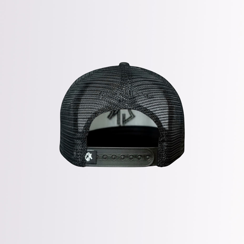BASIC ALL-BLACK CAP COCONIXXE